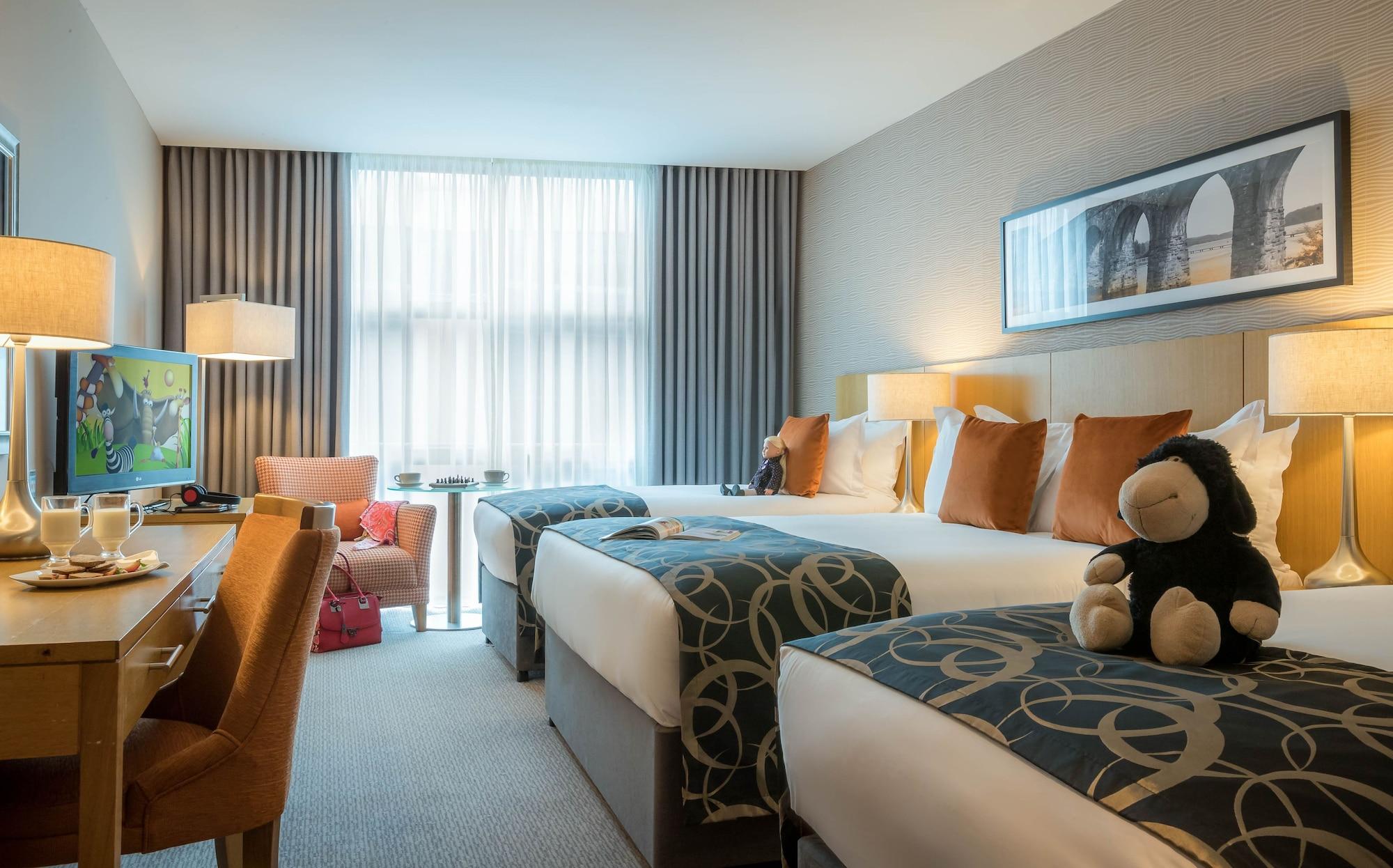 Clayton Hotel Лепардстаун Екстер'єр фото