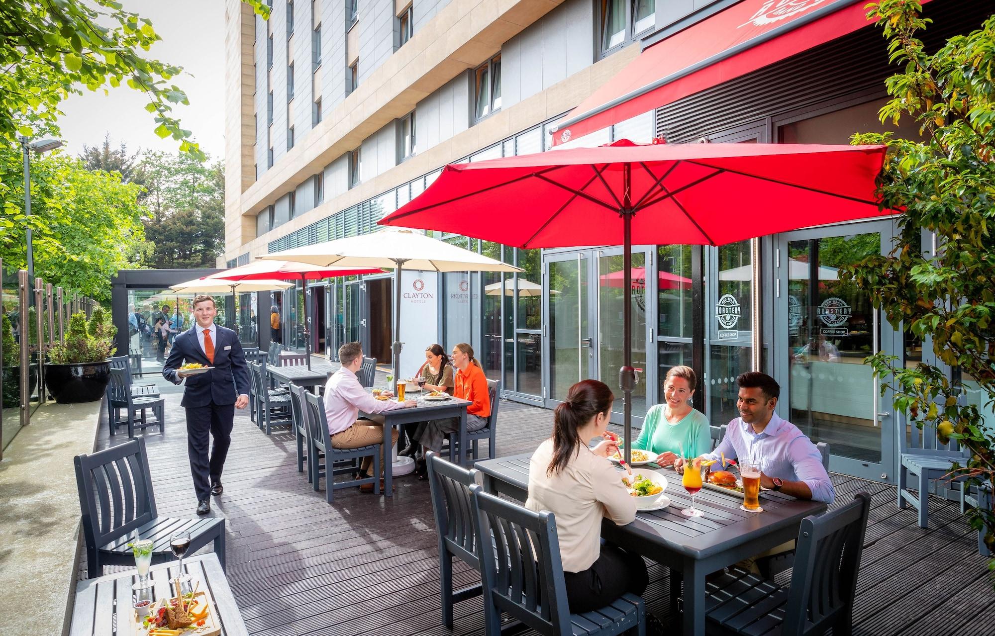 Clayton Hotel Лепардстаун Екстер'єр фото