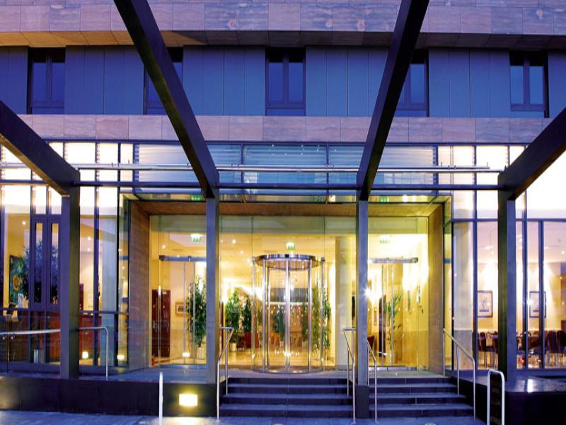 Clayton Hotel Лепардстаун Екстер'єр фото