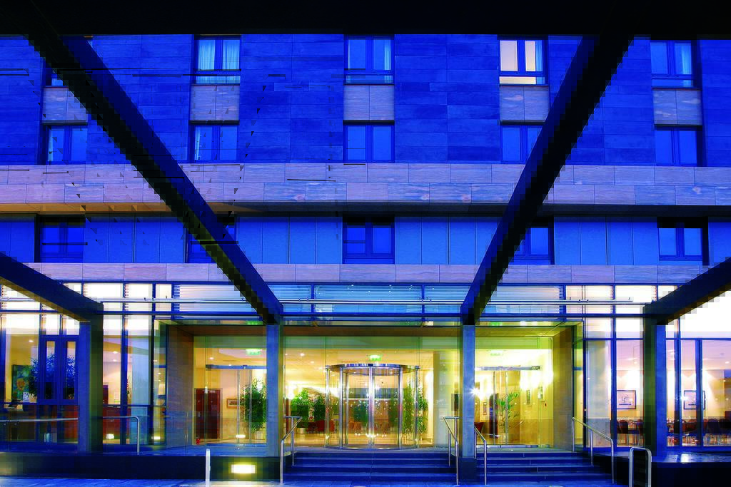 Clayton Hotel Лепардстаун Екстер'єр фото