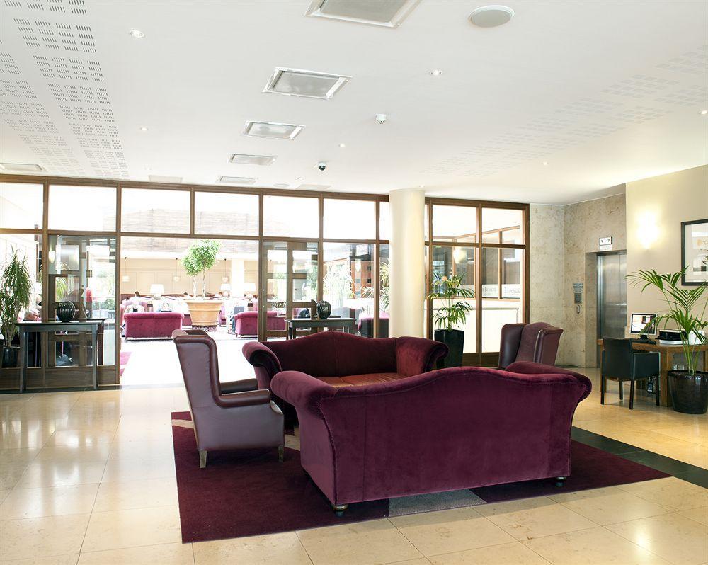 Clayton Hotel Лепардстаун Екстер'єр фото