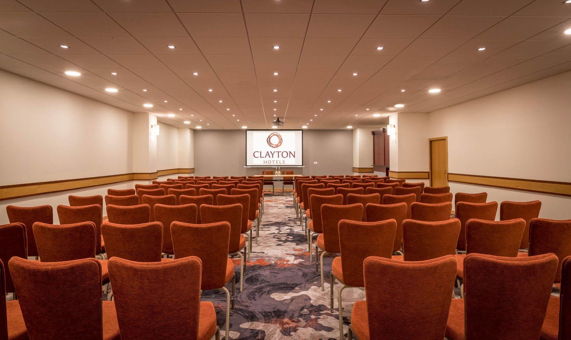 Clayton Hotel Лепардстаун Екстер'єр фото