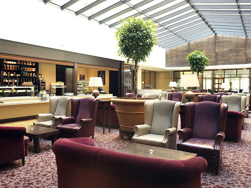 Clayton Hotel Лепардстаун Екстер'єр фото